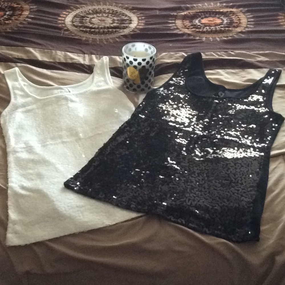 🎉🎉NWOT Bundle of Sequence tank tops